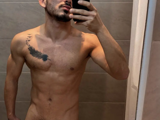 Hi