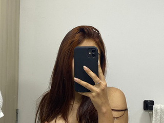 Selfies and titties
