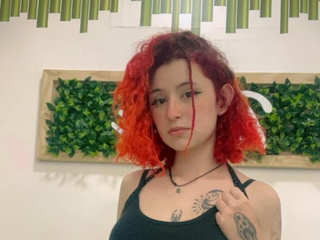 Lenceri black or Nylon?