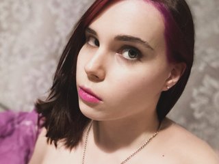 Вебкам-модель LisaFoxLynx
