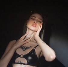 AliceWet