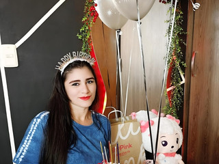 Enjoying my birthday🥳🎉🎈