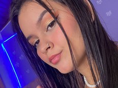 KrissSweetBoobs Live Webcam on BongaCams