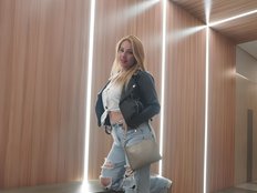 DaiyanCollins Live Webcam on BongaCams