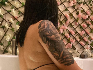 your naughty💦😏