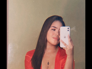 hot in red