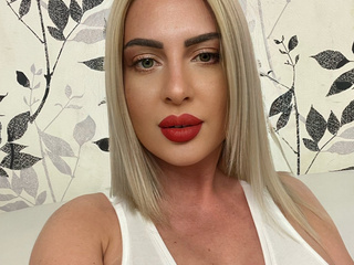 Julie and stacy moemnts