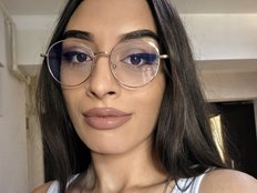 Lilithcapri7 — LIVE on BongaCams