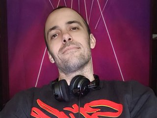 Modèle webcam Poka_nikto_ne_vidit