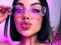 AddictedSabi Live Webcam on BongaCams