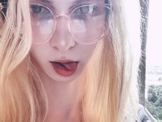 AlicePinkhead का अवतार