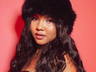 LOOKING LIKE A BRATZ