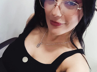 lista para estar contigo y pasarla muy rico amor