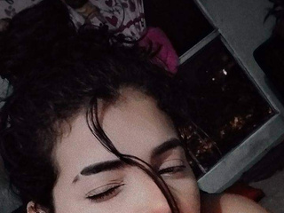 Come play wit my tongue