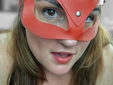 Curvymaskedbabe Live Webcam on BongaCams