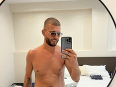 Elchapoguzman95 Live Webcam on BongaCams