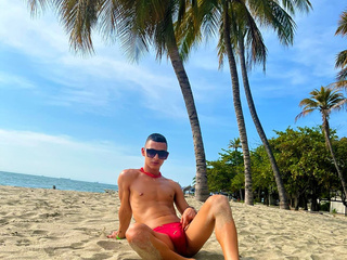 hot like sand