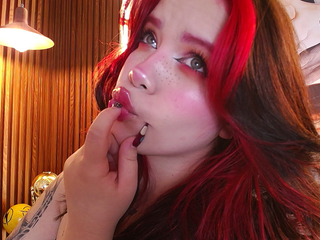 cute redhead for u ❤️