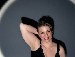 Veronika_Gold webcam model