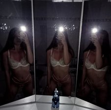 Gina25