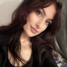 MelodyMaybachh