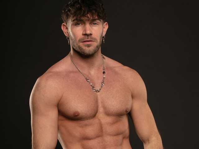 alphah-hunk