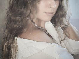 MishaIsHome webcam