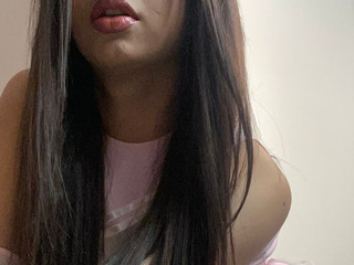 Sensual girl wishing to please your fantasys