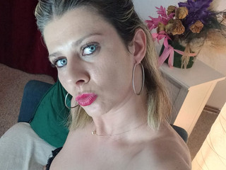 Black Velvet Temptress ▪