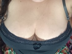 الصورة الرمزية لـKellyshowpv