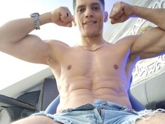 Stevenh Live Webcam on BongaCams