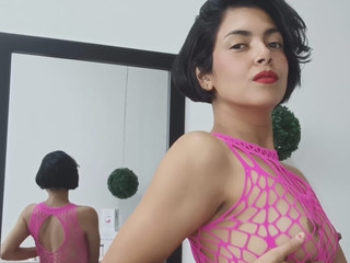 🔥 Short, daring and spectacular💋