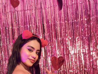 🍷 Wanted on Desire