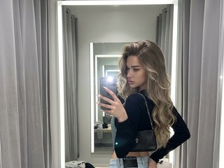 Live трансляция SEEEX-ALICE - Runet.cam