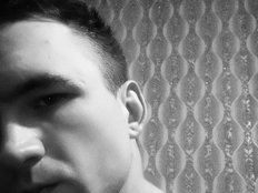 AlexKrayev95 Live Webcam on BongaCams