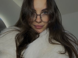 Live трансляция VALERIYAAA - Runet.cam