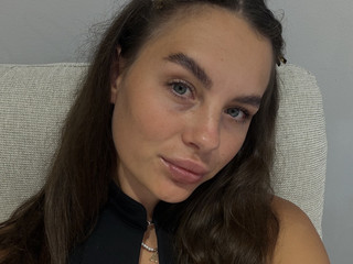 ^_^