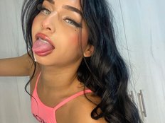 الصورة الرمزية لـGia21XXX