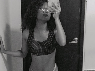 🖤🖤🖤🤍🤍🤍