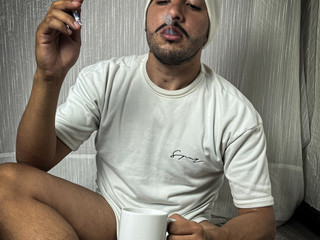 Cigar after sex? 😏