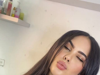 provocative lips