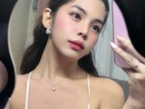 ur_bbygurlreina