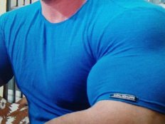 MuscularBear Live Webcam on BongaCams