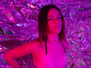 More of me!! 😈😈