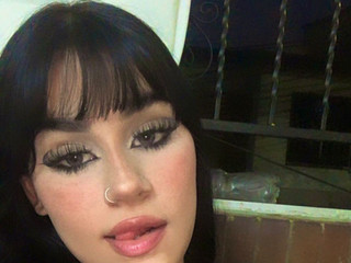 Hey a hot girl is getting to your life