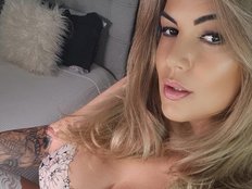 DomixDyva Live Webcam on BongaCams