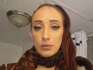 First Album Posted in BONGACAMS