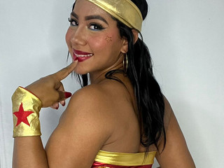 WONDER WOMAN SEXY 💪🍑