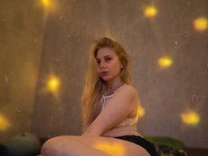 Emma-Frizea private show