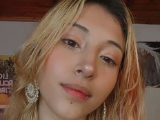 CuteWee420 Live Webcam on BongaCams